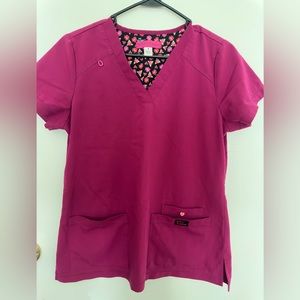 Betsy’s Johnson scrub set. Shirt size S and pants size S